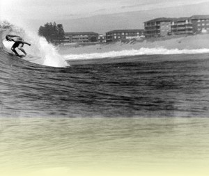 North Narrabeen, Steve Abbott, 1978–79. Courtesy and © Steve Abbott++