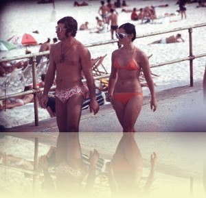 Bondi boardwalk, C H P ‘Bill’ Moseley, late 1960s. Courtesy Marilyn Moseley. © Estate of C H P ‘Bill’ Moseley++