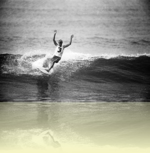 Midget Farrelly cutback during a World Surfboard Titles heat at Manly. Ron Perrott, 1964<br/>Courtesy and © Estate of Ron Perrott++